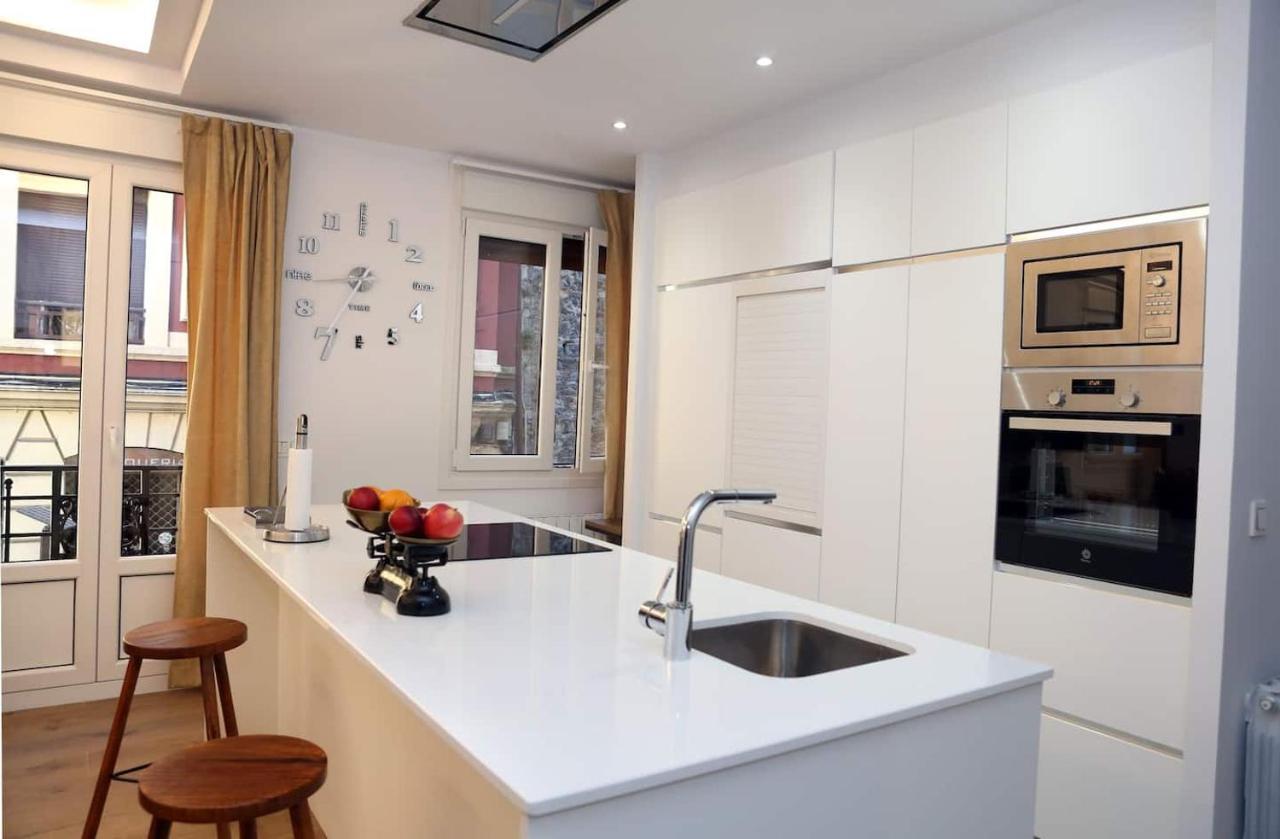 Piso Reformado A 2 Min Del Casco Viejo Con Garaje Gratis Apartman Bilbao Kültér fotó