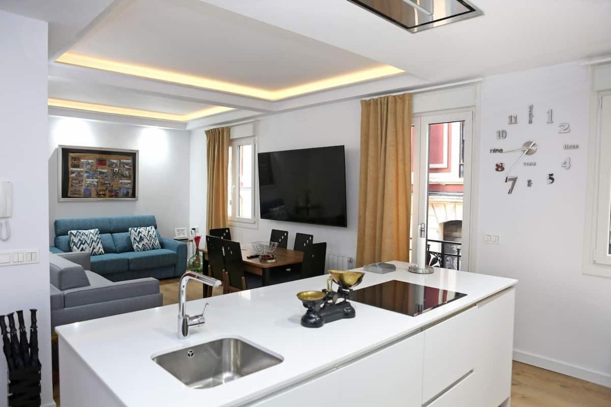 Piso Reformado A 2 Min Del Casco Viejo Con Garaje Gratis Apartman Bilbao Kültér fotó