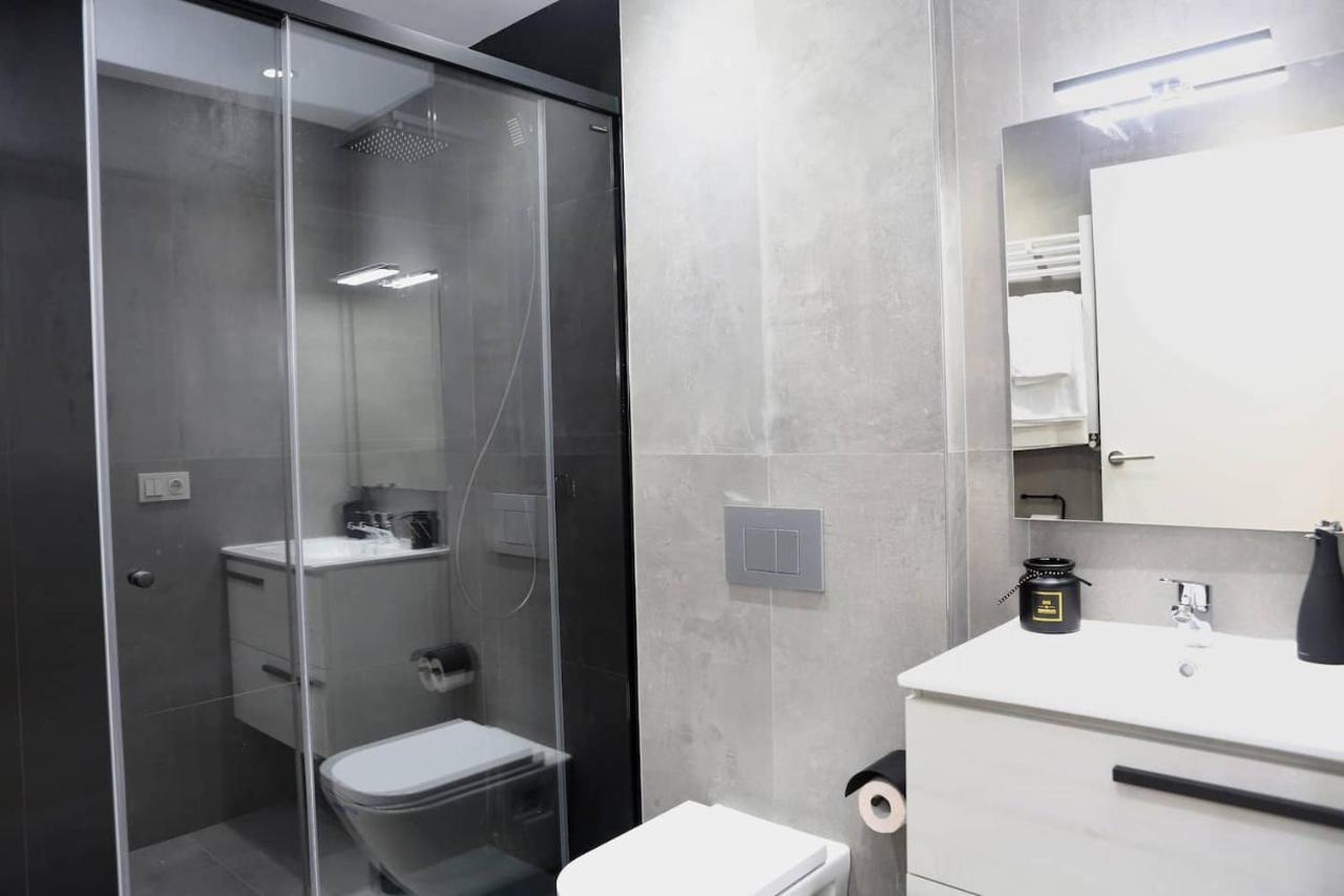 Piso Reformado A 2 Min Del Casco Viejo Con Garaje Gratis Apartman Bilbao Kültér fotó